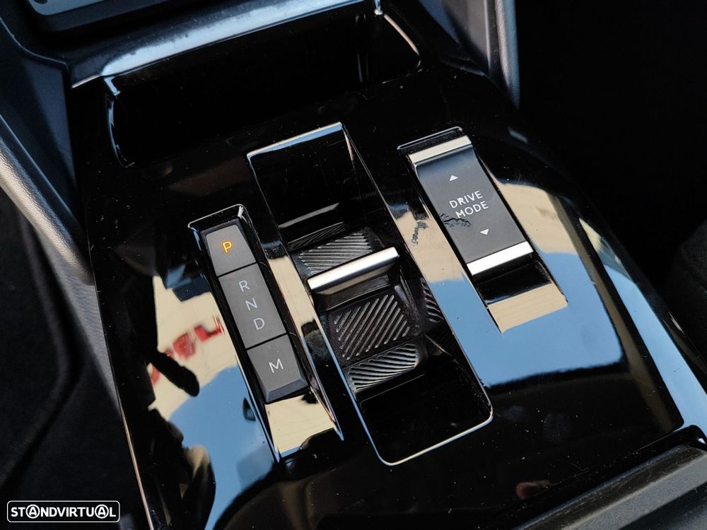 Citroën C4 1.2 PureTech Shine EAT8 - 34