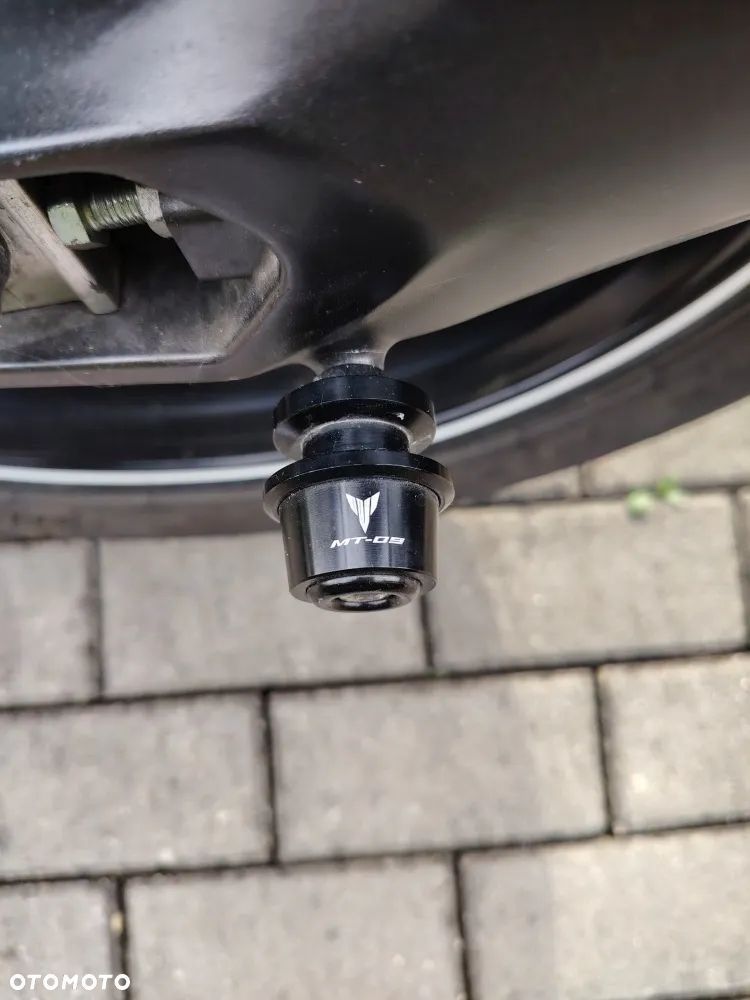Yamaha MT - 13