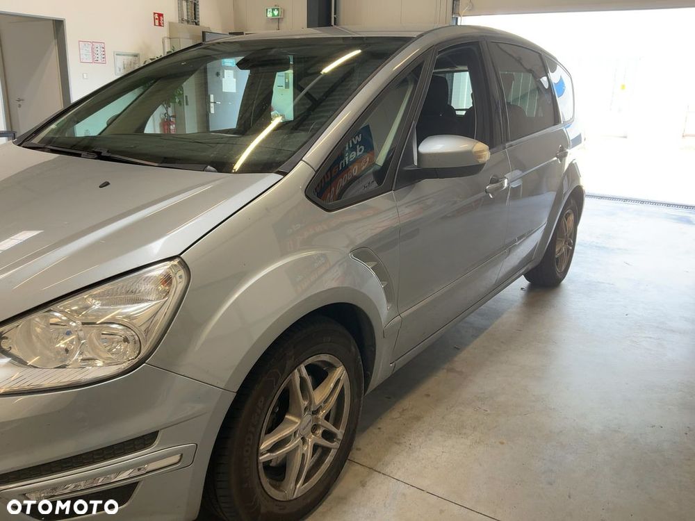 Ford S-Max - 4