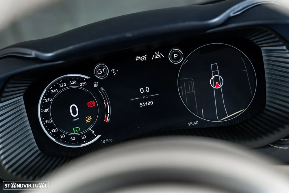 Aston Martin DBX Standard - 14