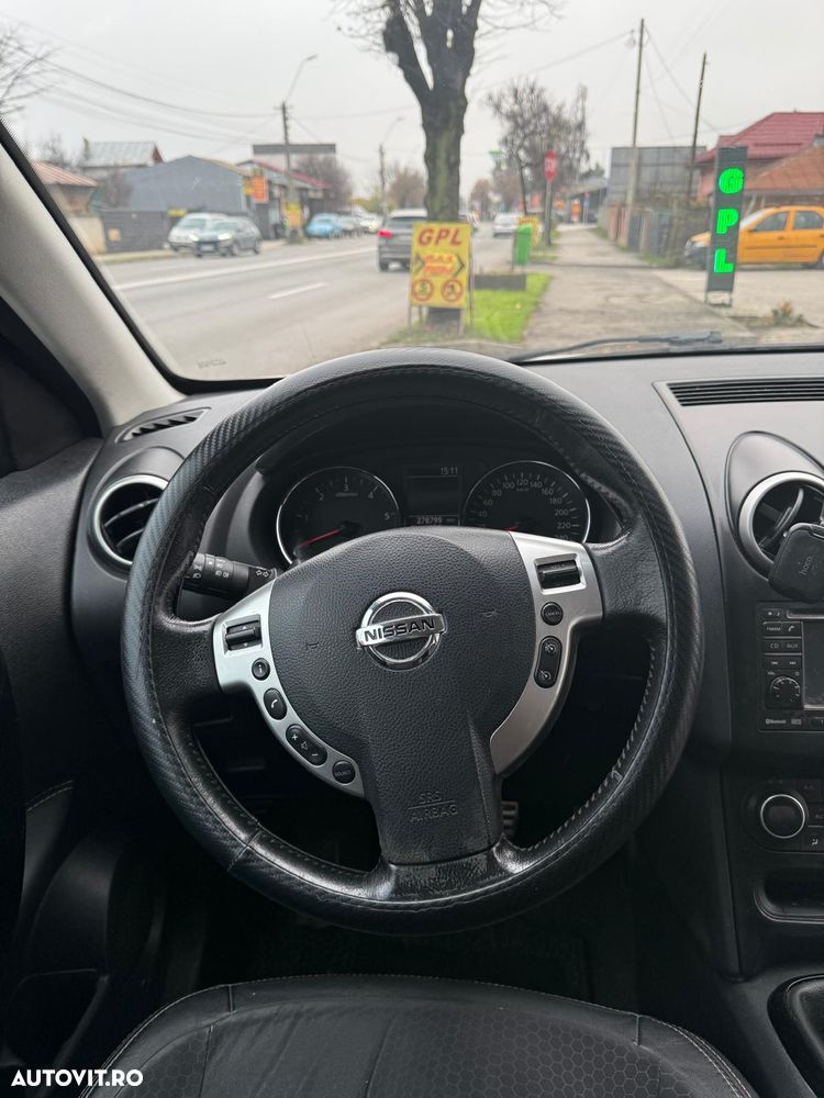 Nissan Qashqai+2 1.6 dCi DPF Start/Stop acenta - 10