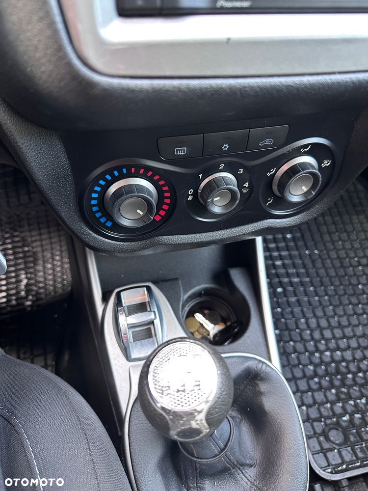 Alfa Romeo Mito - 5