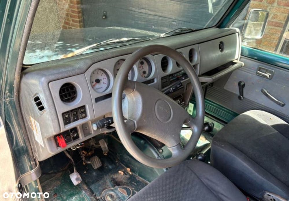Suzuki Samurai 1.3 JX Canvas Top - 10