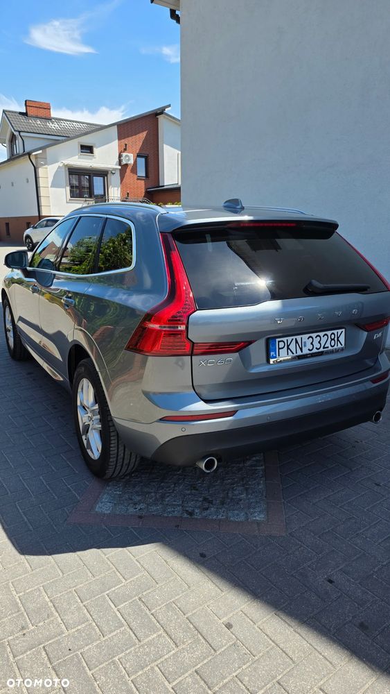 Volvo XC 60 D4 AWD Momentum - 7