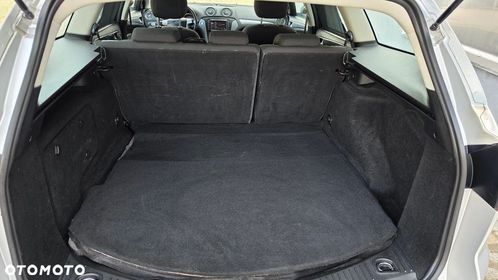 Ford Mondeo 1.6 TDCi ECOnetic Start-Stopp Trend - 13