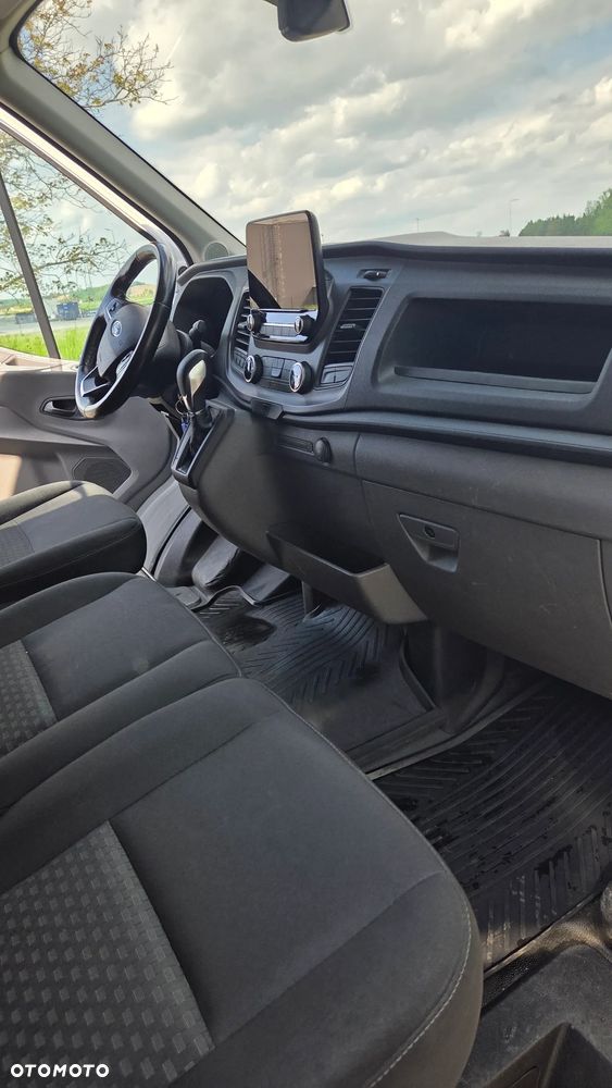 Ford Transit - 6