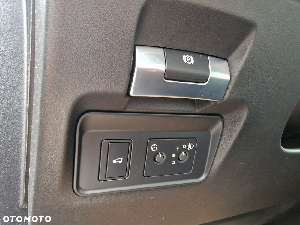 Land Rover Range Rover Evoque D150 R-Dynamic - 33