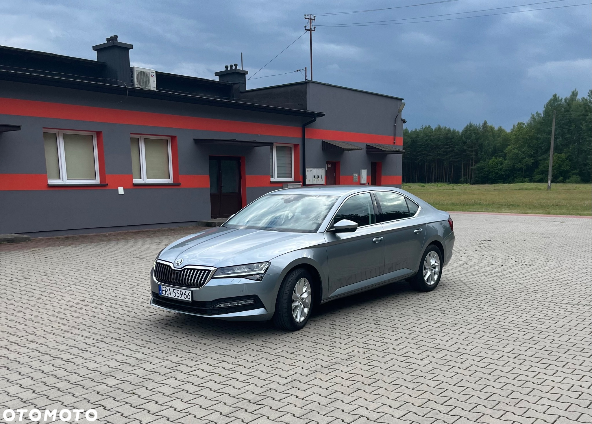 Skoda Superb 2.0 TSI Ambition DSG - 8