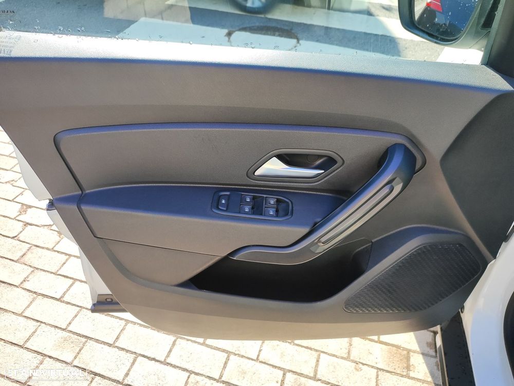 Dacia Duster 1.5 Blue dCi Comfort 4WD - 8