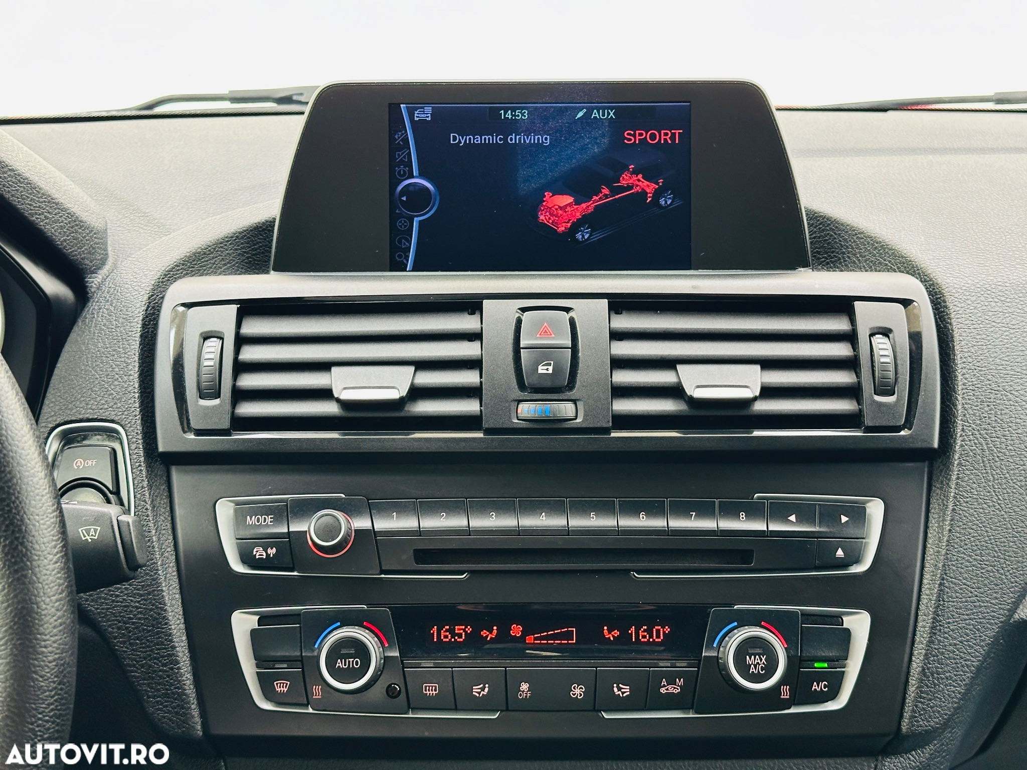 BMW Seria 1 114i Sport Line - 27