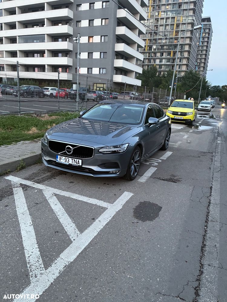 Volvo S90 D5 AWD Momentum - 2