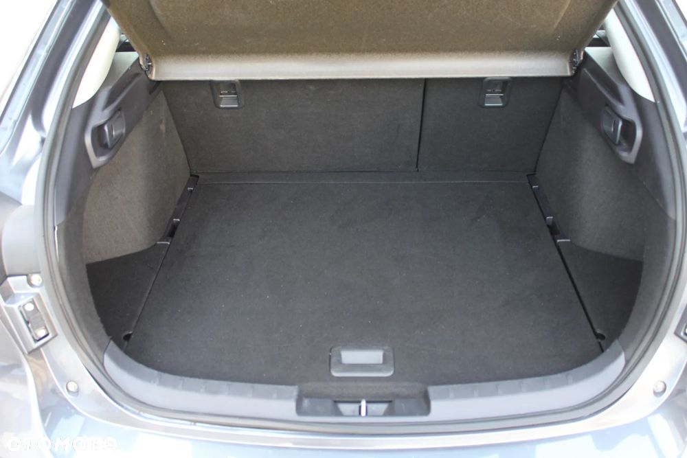 Mitsubishi Lancer 1.8 Invite - 9