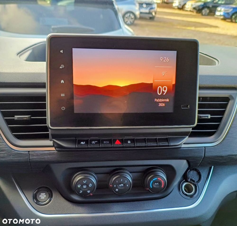 Renault Trafic - 18