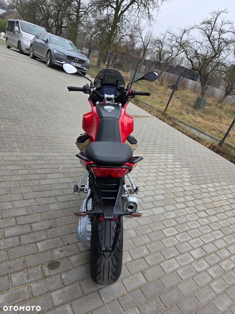 Moto Guzzi V100 Mandello - 25