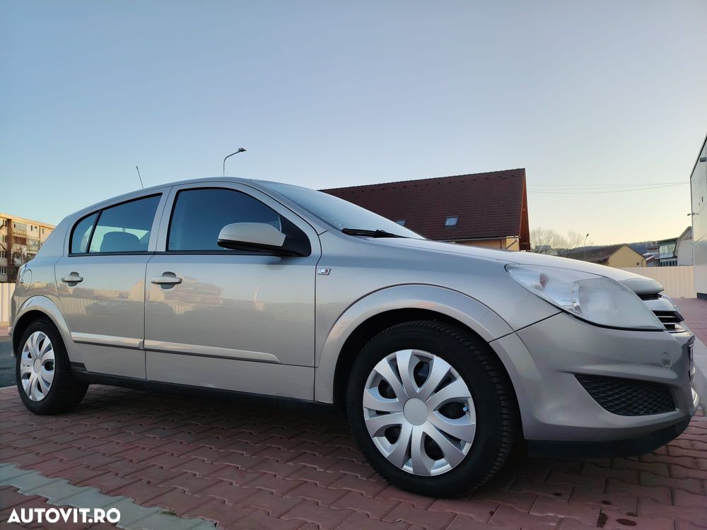 Opel Astra 1.4i Elegance - 2