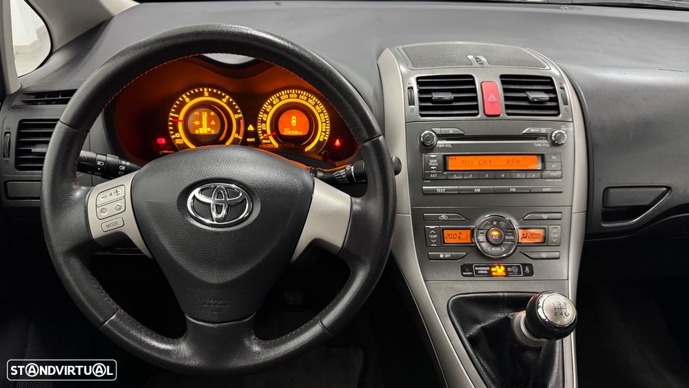 Toyota Auris 1.4 D-4D AC - 20
