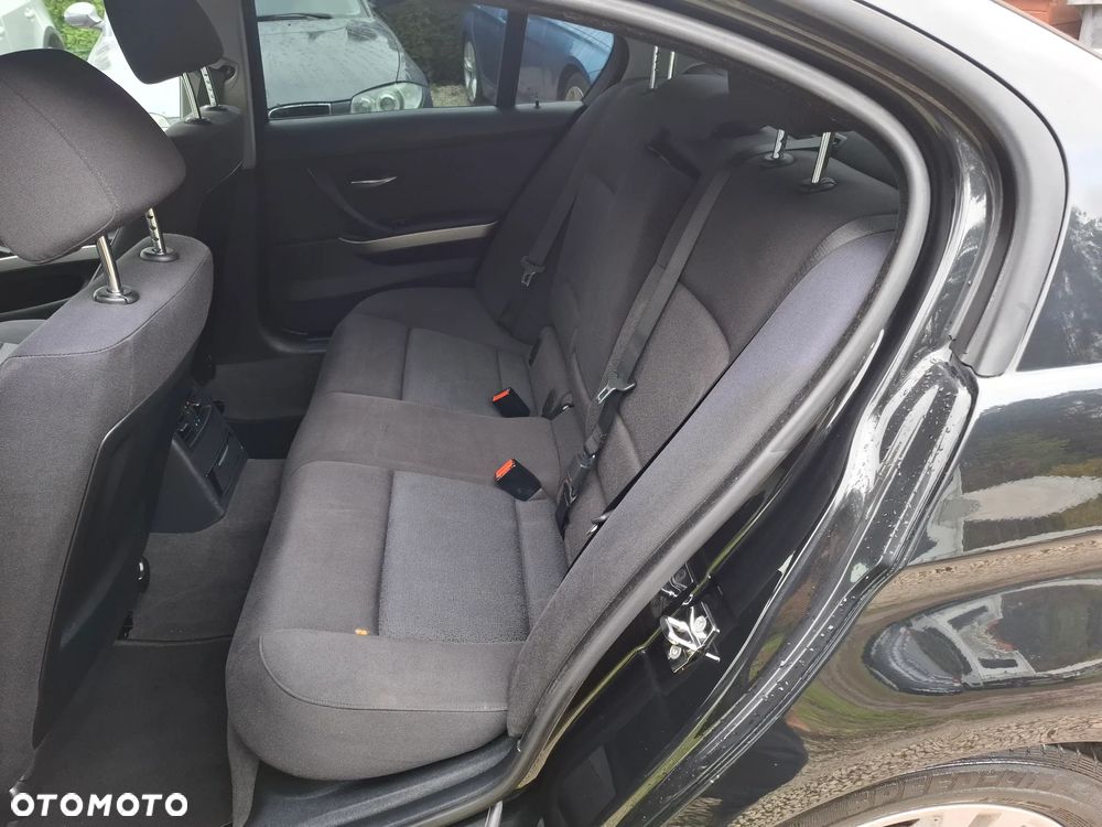 BMW Seria 3 - 21