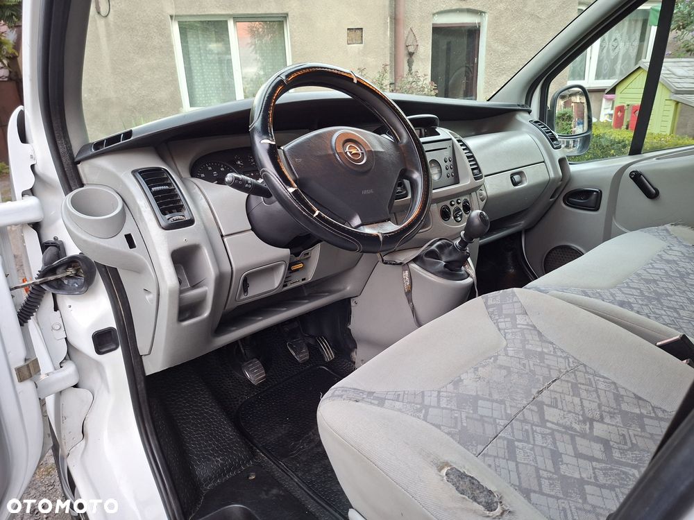 Opel Vivaro - 6