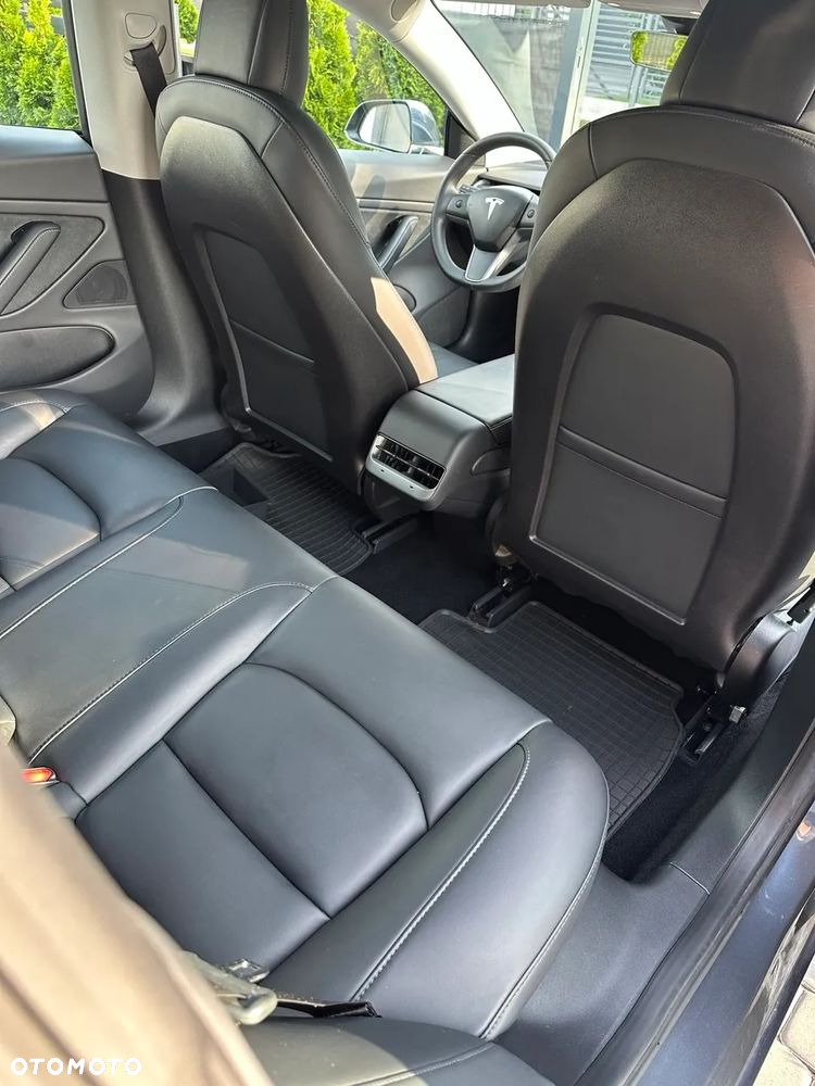 Tesla Model 3 Allradantrieb Dual Motor - 14
