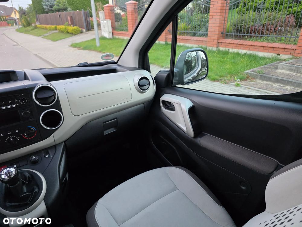 Citroën Berlingo Multispace HDi 115 FAP Exclusive - 28