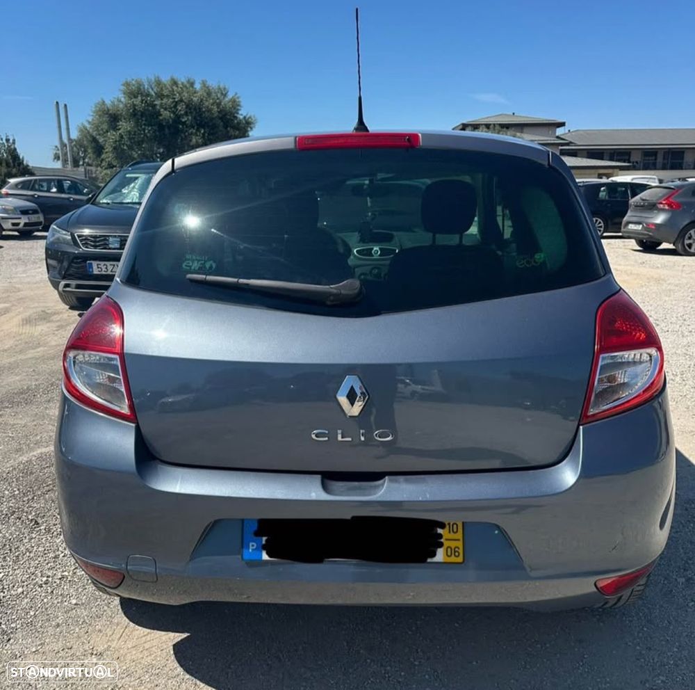Renault Clio - 3