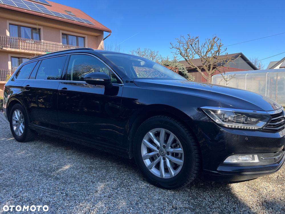 Volkswagen Passat 2.0 TDI (BlueMotion Technology) Comfortline - 9
