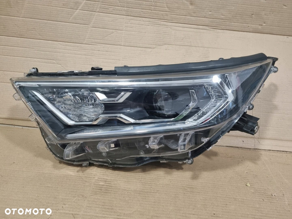 Lampa LEWA TOYOTA RAV4 V Full Led