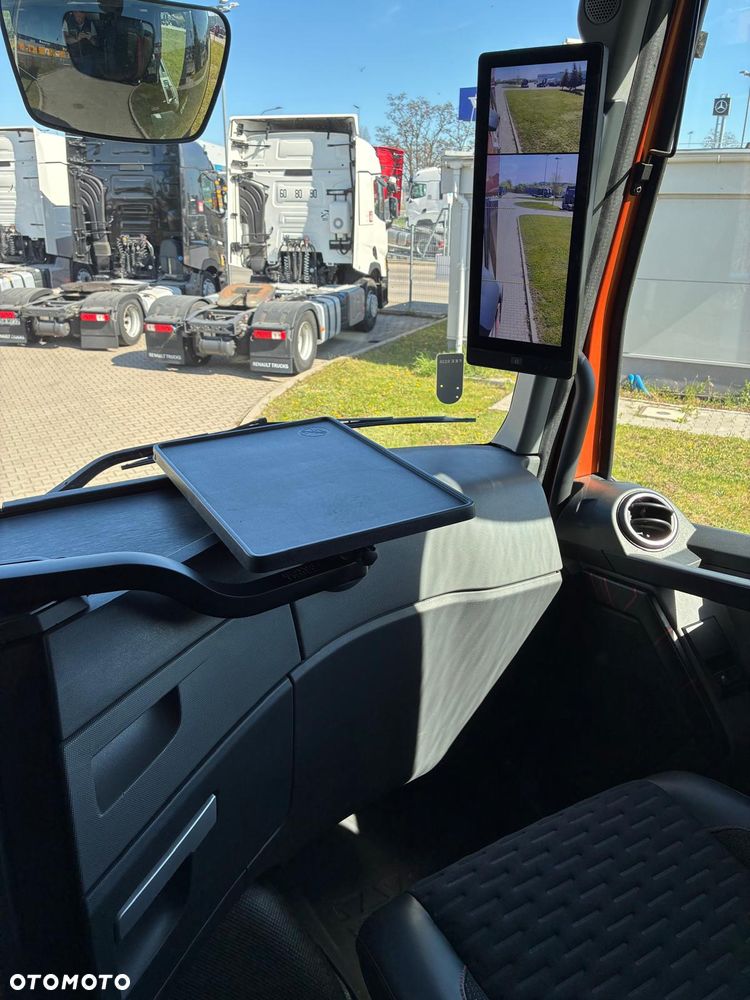 Renault T480 HIGH SLEEPER CAB - 20