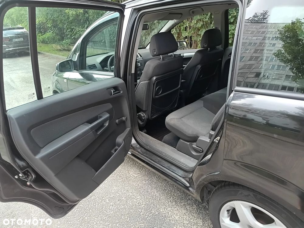 Opel Zafira 1.9 CDTI - 2