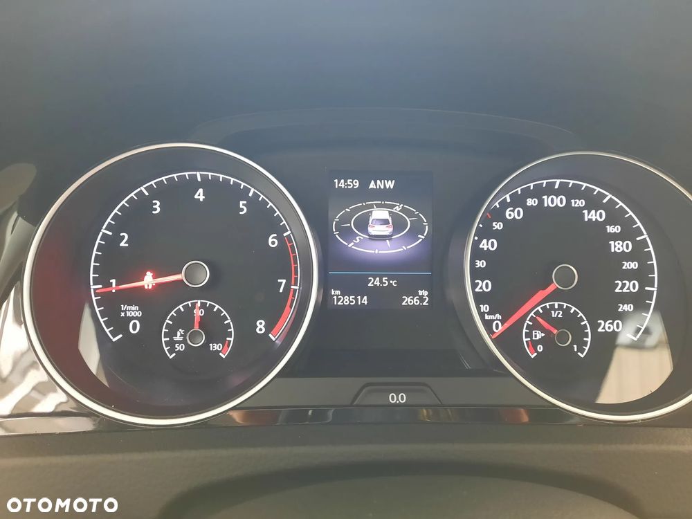 Volkswagen Golf 1.5 TSI ACT (BlueMotion Technology) Highline - 34