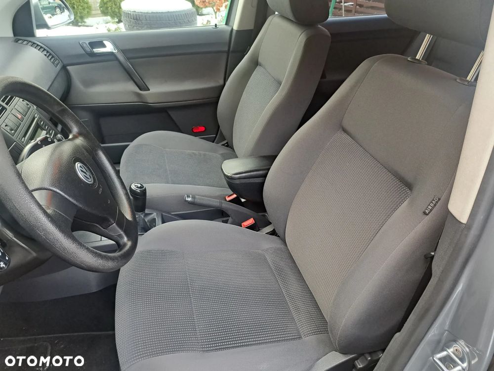 Volkswagen Polo 1.6 Tour - 7