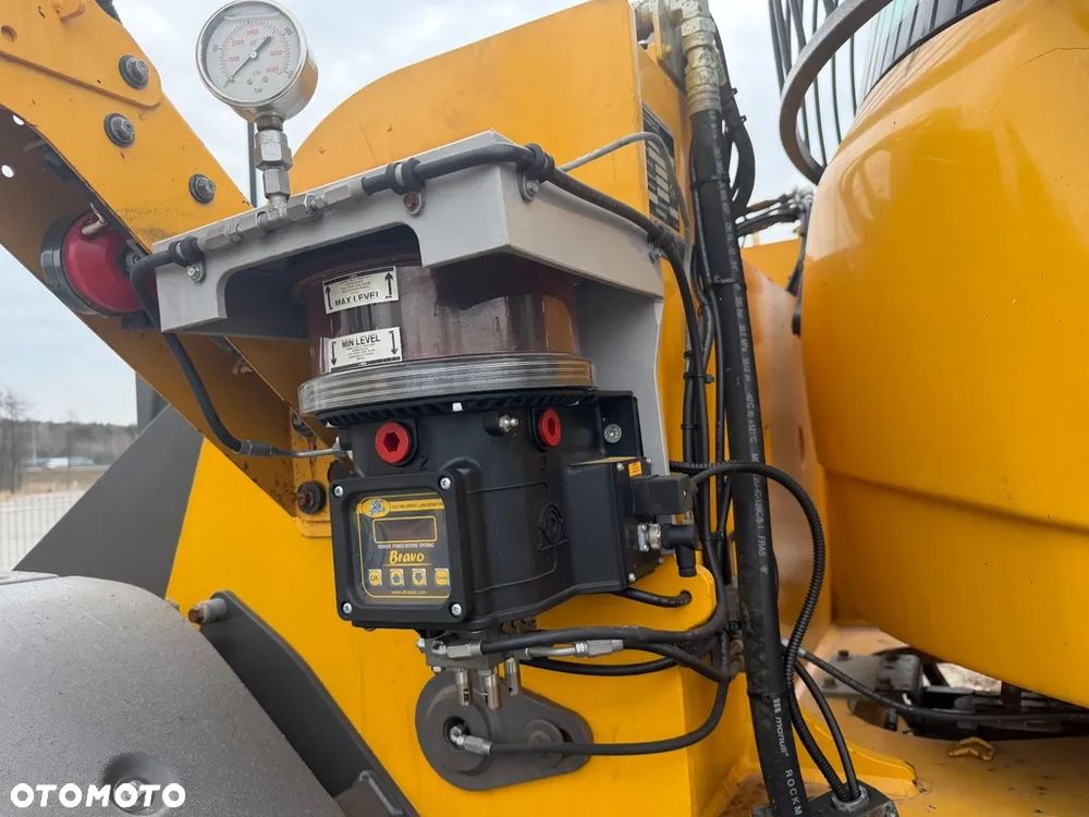 Volvo L110H - 10