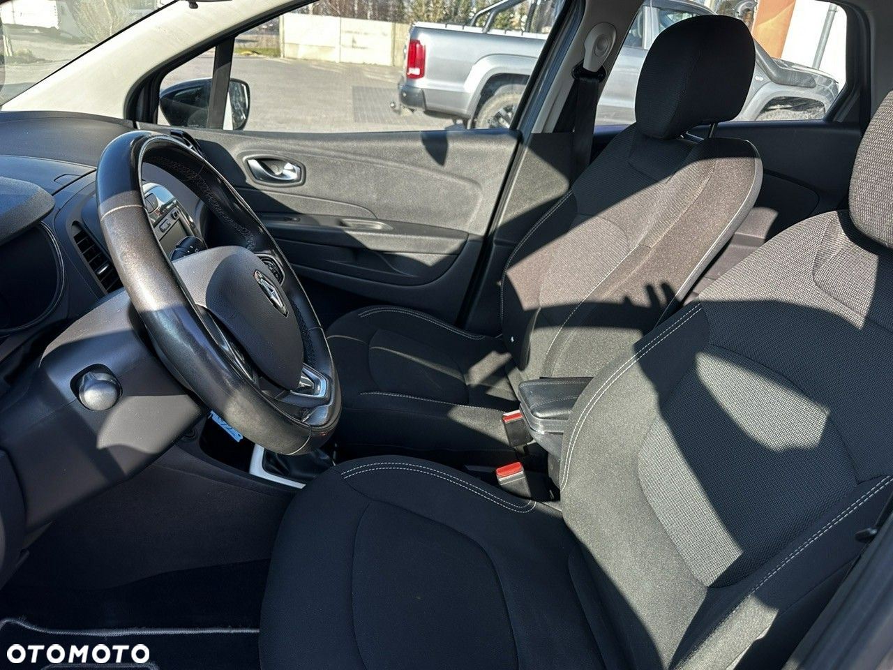 Renault Captur - 18