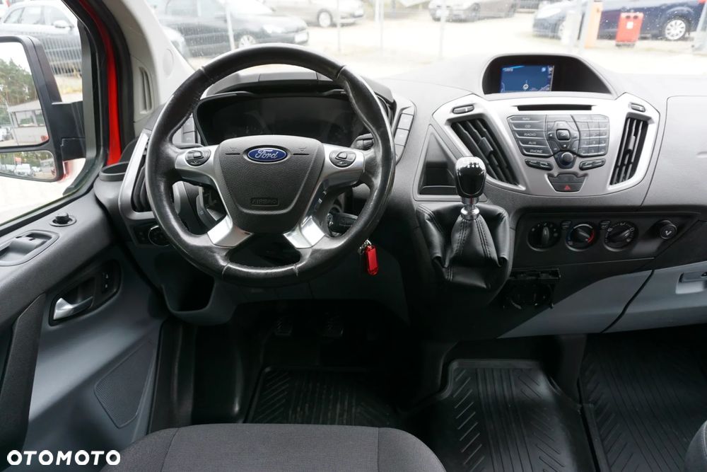 Ford Transit Custom 310 L2H1 Limited - 10