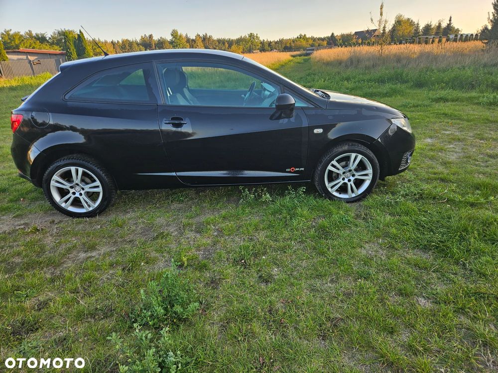 Seat Ibiza 2011 photo 4