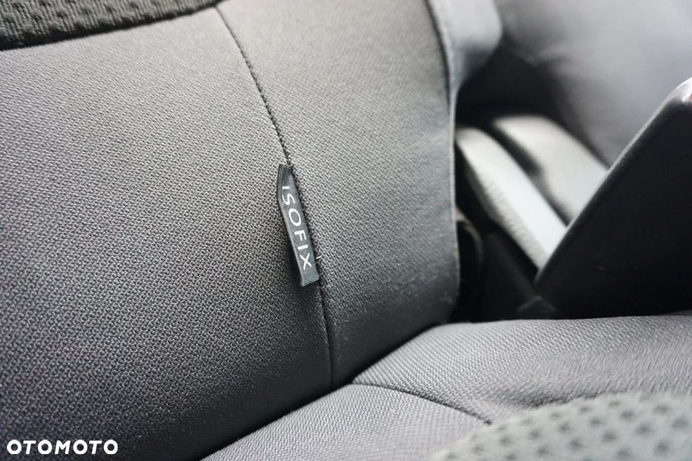 Volkswagen Golf Plus 1.9 TDI Tour - 22