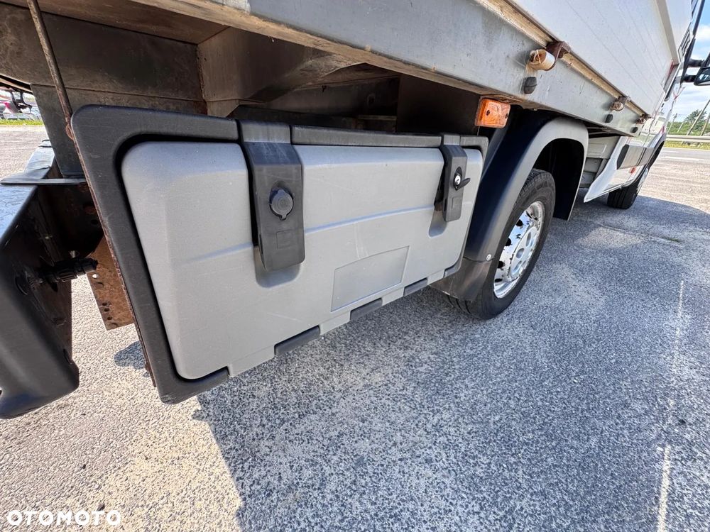 Iveco Daily 29L12 7-osobowa brygadowka (680) - 17