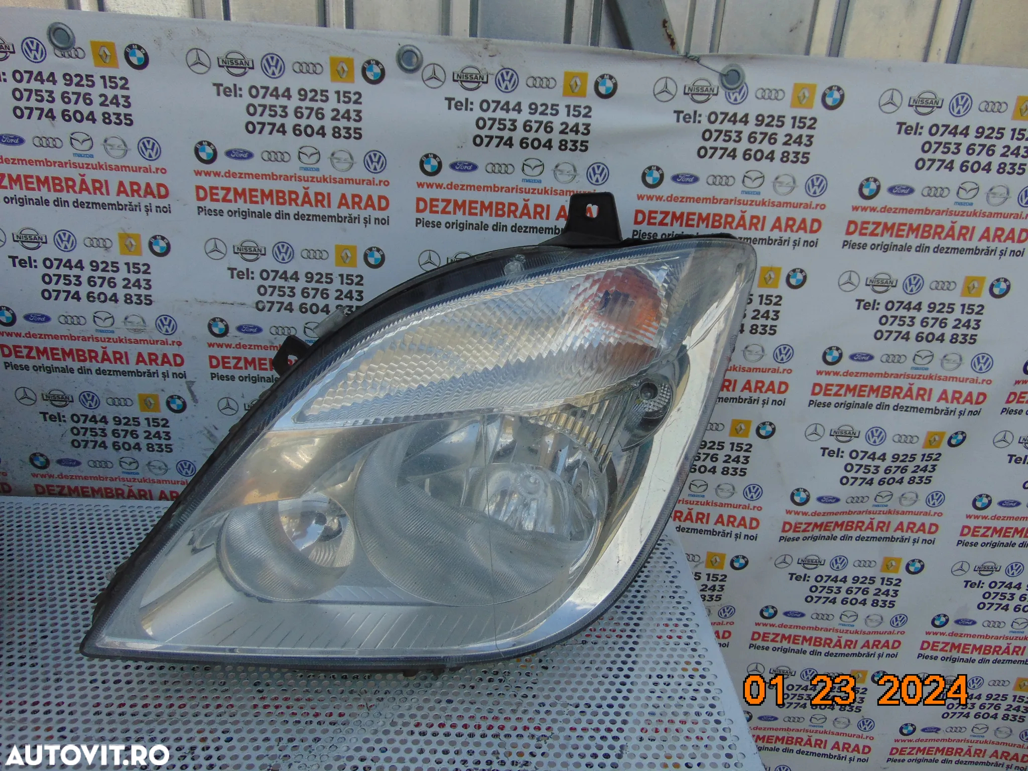 Far Mercedes Sprinter w906 2006-2013 faruri stanga dreapta sprinter w906 - 3