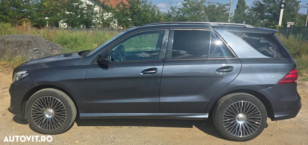 Mercedes-Benz GLE 350 d 4MATIC - 3
