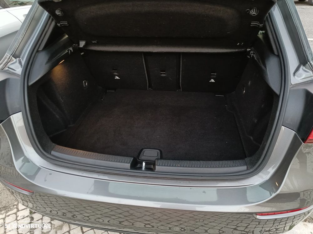 Mercedes-Benz A 160 Style - 9