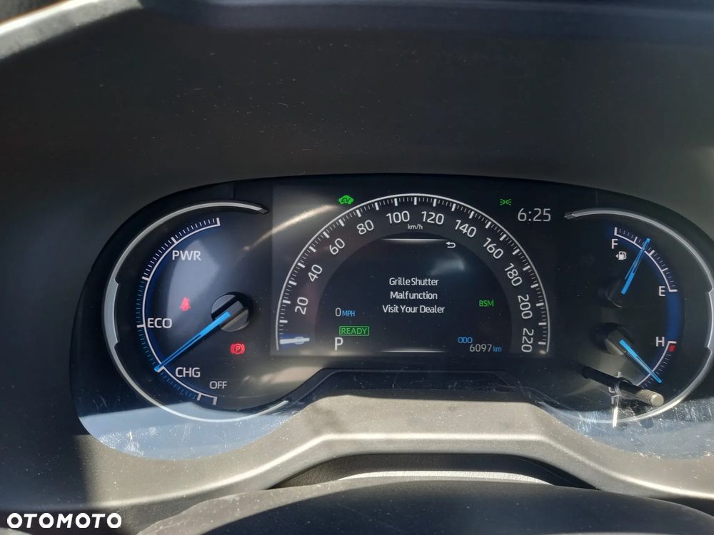 Toyota RAV4 - 10