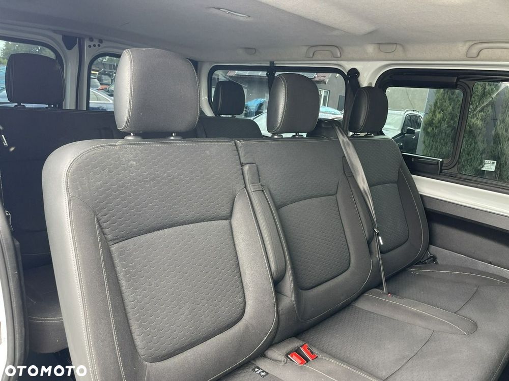 Opel Vivaro L2H1 2,9t Essentia - 13