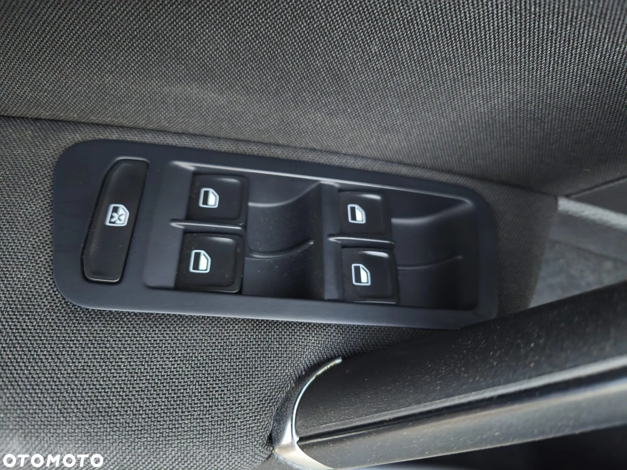 Volkswagen Golf VII 1.4 TSI BMT Comfortline - 21