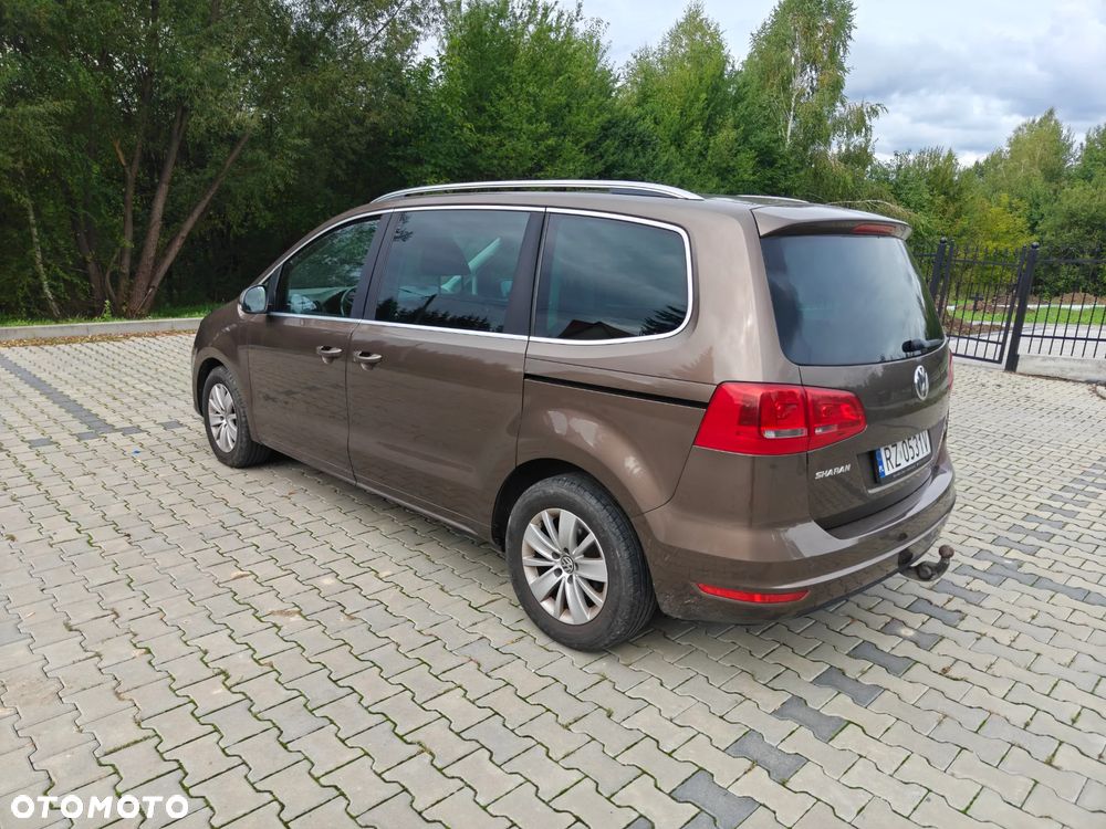 Volkswagen Sharan 2.0 TDI Basis - 4