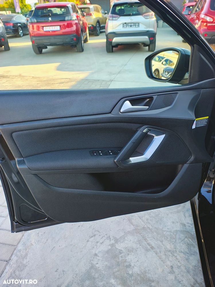 Peugeot 308 - 15