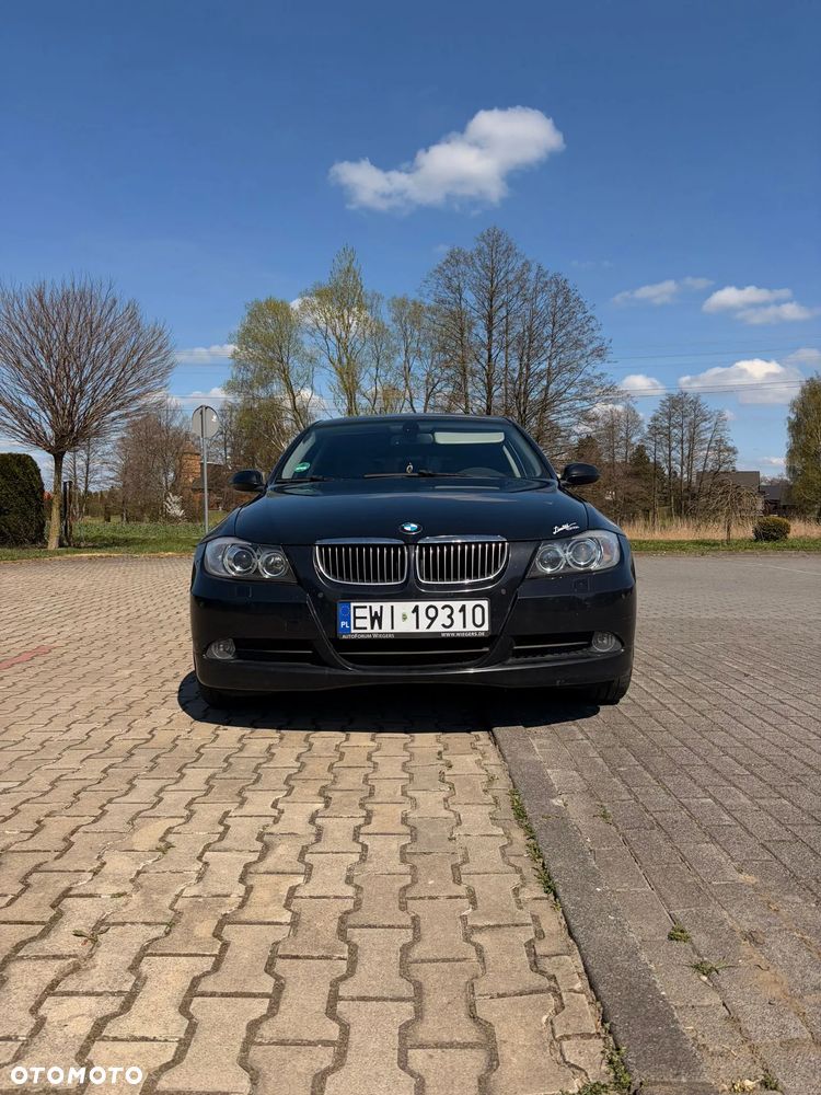 BMW Seria 3 325xi - 2