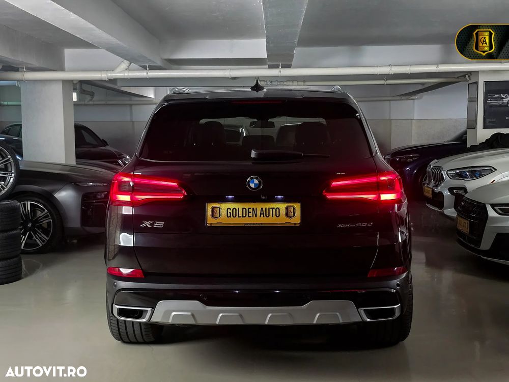 BMW X5 xDrive30d xLine - 21