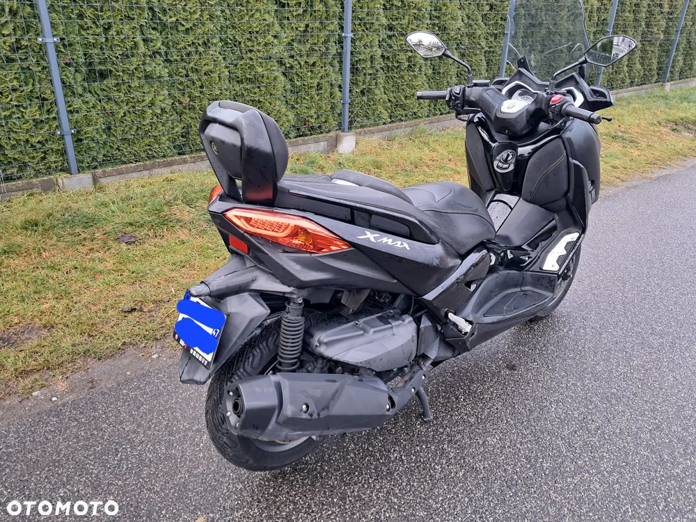 Yamaha X-max - 4