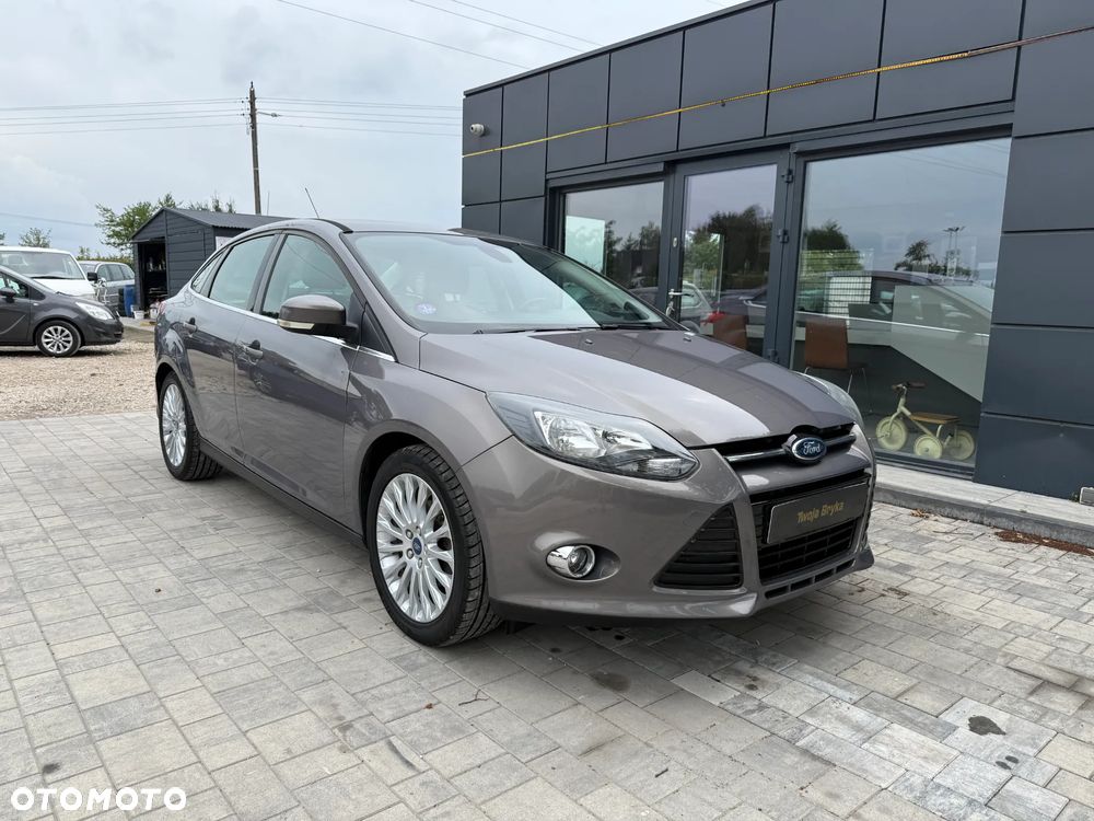 Ford Focus 1.6 Ti-VCT Sport - 1