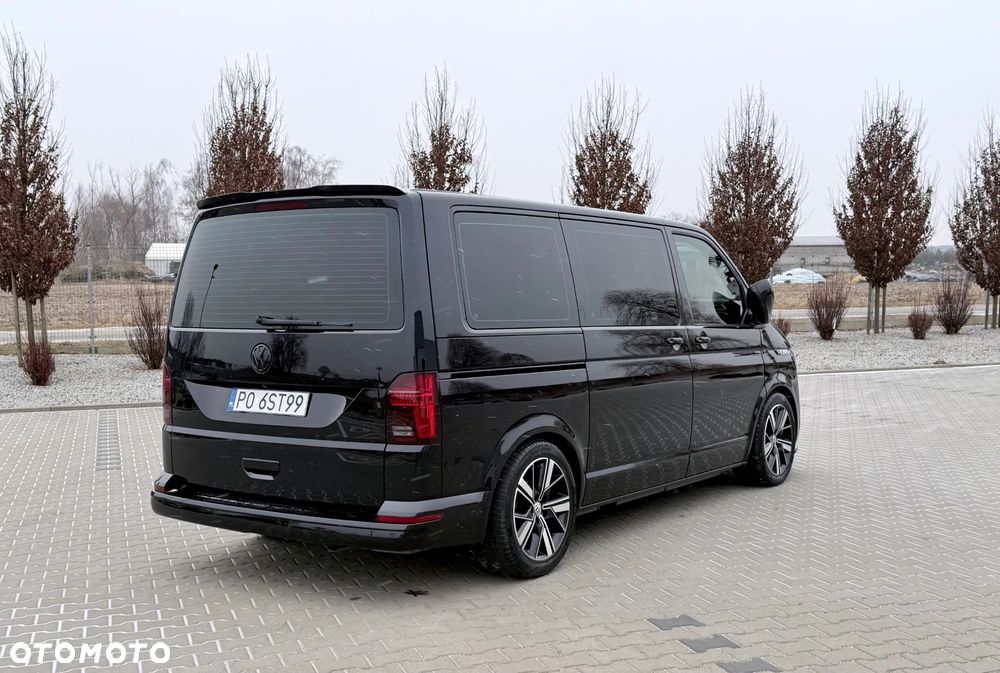 Volkswagen Multivan - 9